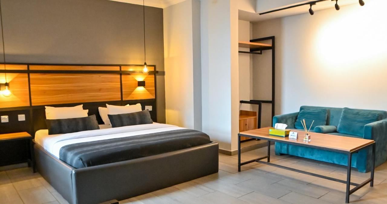 The Blowfish Hotel Lagos Exterior photo