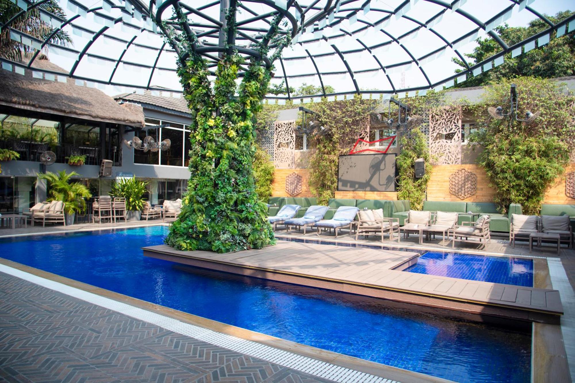 The Blowfish Hotel Lagos Exterior photo
